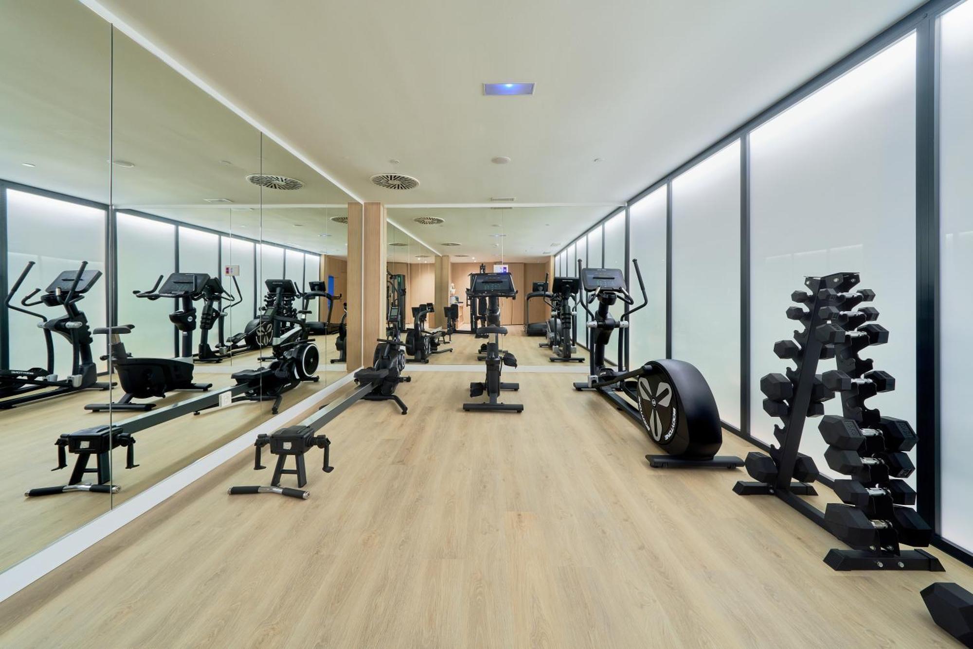 Eurostars Oasis Marbella Ξενοδοχείο Εξωτερικό φωτογραφία
